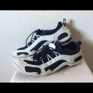 Mountrek Winding Mesh Water Trail Athletic Hiking White Blue Light Shoes SZ 8.5B